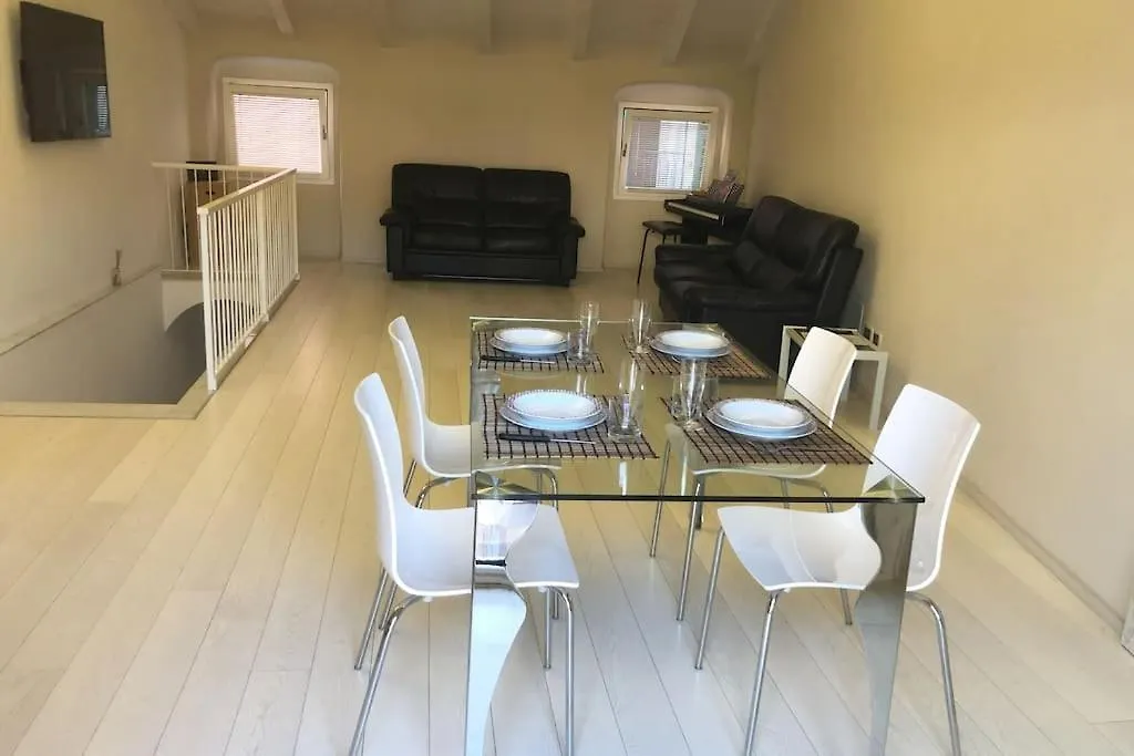 Holiday home Budello Di Alassio, Ampio Appartamento Con Box