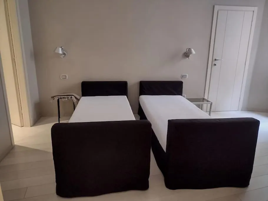 Budello Di Alassio, Ampio Appartamento Con Box 0*, Alassio Italy